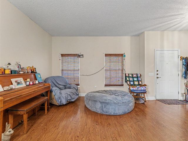 22536 LAURELDALE DRIVE, Lutz, FL 33549