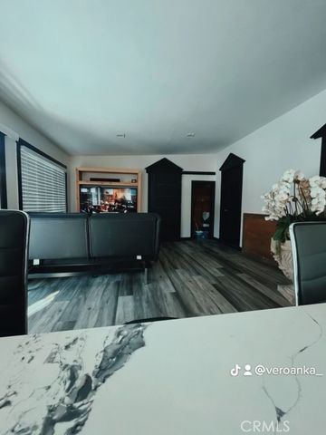 402 Holmes, Sugarloaf, CA 92386