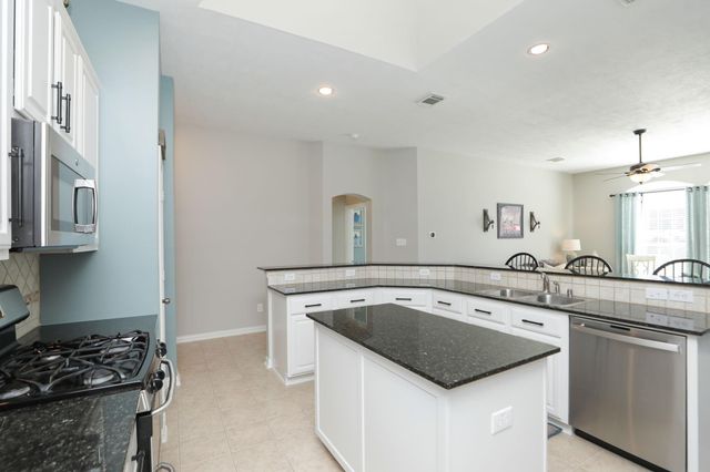 1214 Berwick Manor Court, Spring, TX 77379