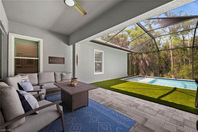 3769 Helmsman DR, Naples, FL 34120