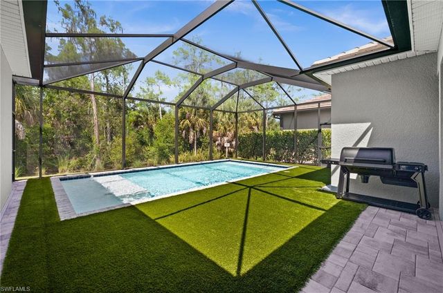 3769 Helmsman DR, Naples, FL 34120