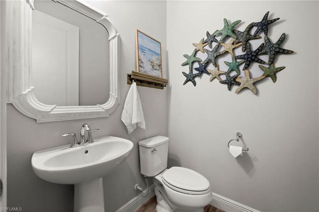 3769 Helmsman DR, Naples, FL 34120