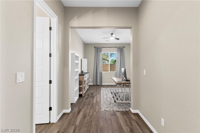 718 Moonstone Beach Place, Henderson, NV 89011