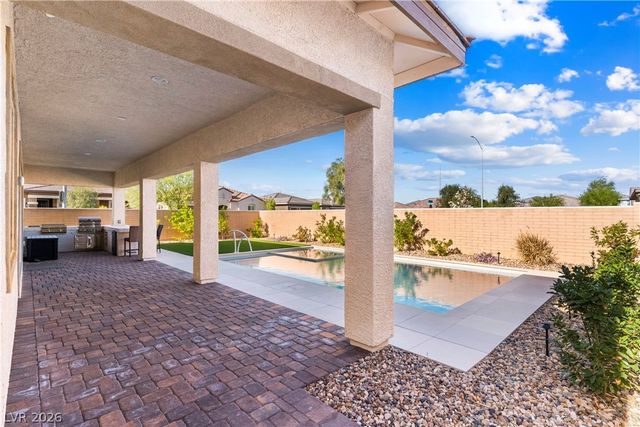718 Moonstone Beach Place, Henderson, NV 89011
