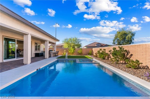 718 Moonstone Beach Place, Henderson, NV 89011