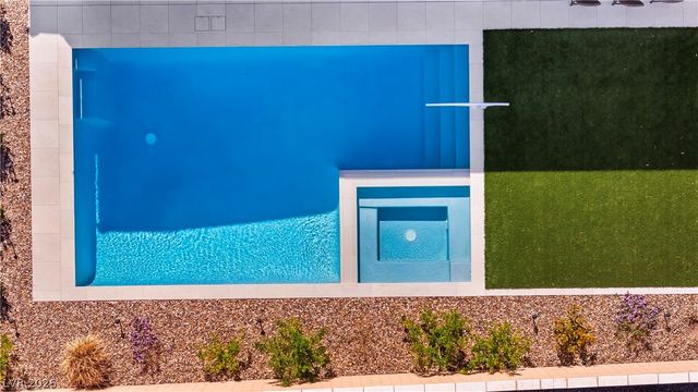 718 Moonstone Beach Place, Henderson, NV 89011