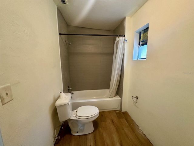 651 NE WALDO ROAD, Gainesville, FL 32641