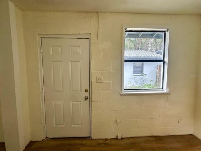 651 NE WALDO ROAD, Gainesville, FL 32641