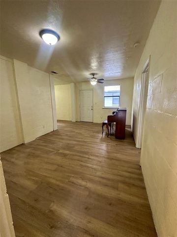 651 NE WALDO ROAD, Gainesville, FL 32641