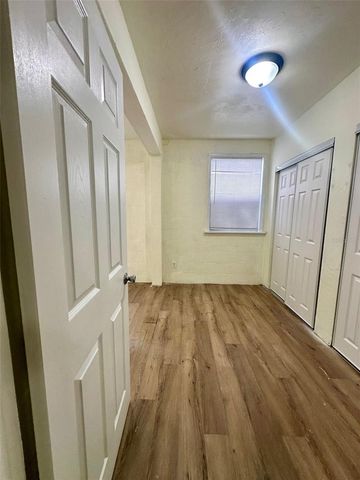 651 NE WALDO ROAD, Gainesville, FL 32641