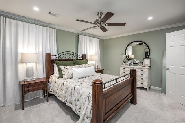 26 Foxcroft Village Drive, Little Rock, AR 72227