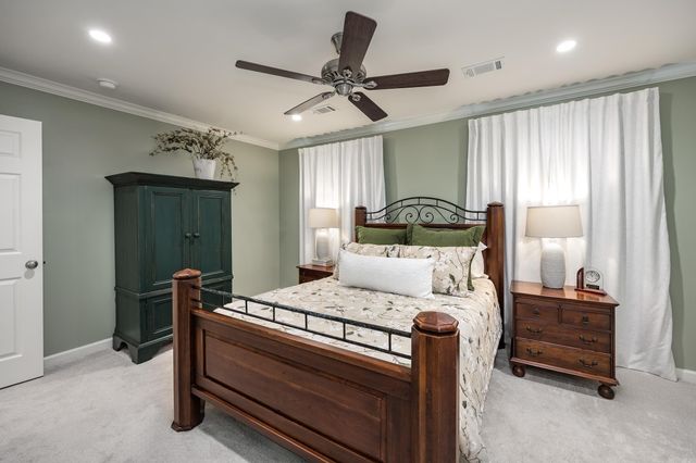 26 Foxcroft Village Drive, Little Rock, AR 72227