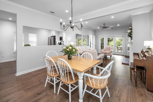 26 Foxcroft Village Drive, Little Rock, AR 72227