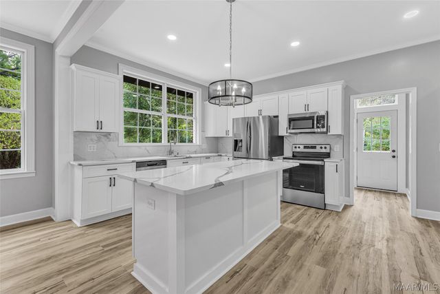 3309 Le Bron Road, Montgomery, AL 36106