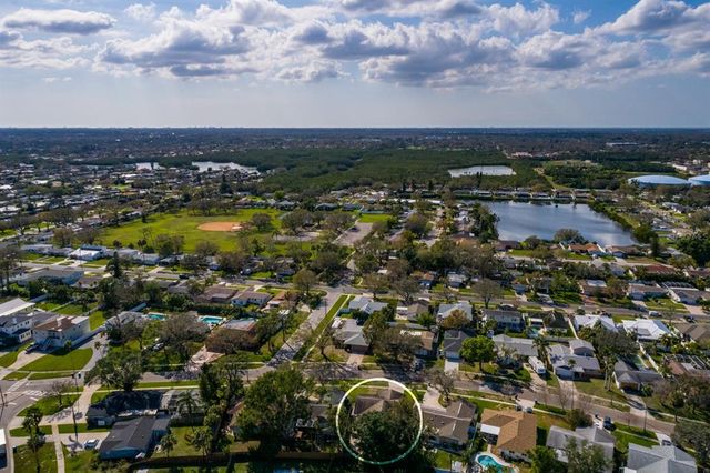 5611 VENETIAN BOULEVARD NE, St Petersburg, FL 33703