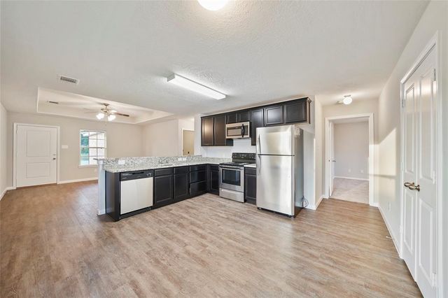 1111 Road 5102, Cleveland, TX 77327