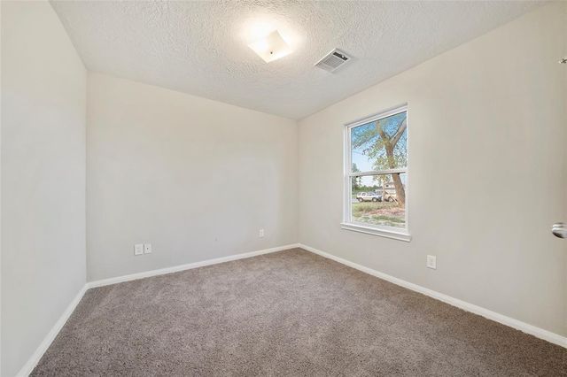 1111 Road 5102, Cleveland, TX 77327