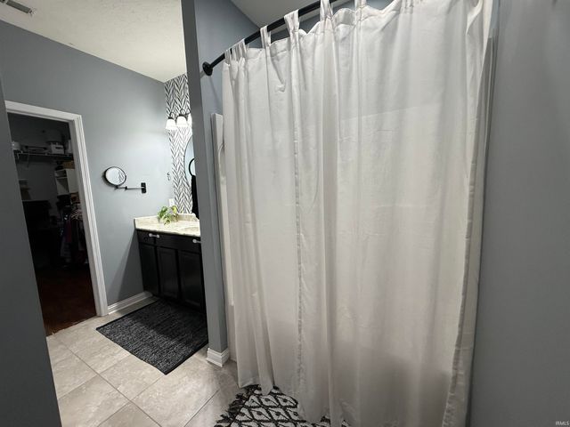 11445 Caracaras Court, Evansville, IN 47725