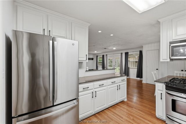 1602 Dominik Drive, College Station, TX 77840