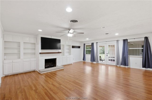1602 Dominik Drive, College Station, TX 77840
