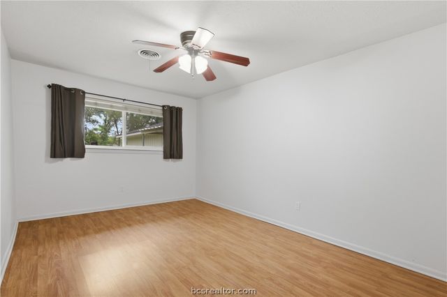 1602 Dominik Drive, College Station, TX 77840