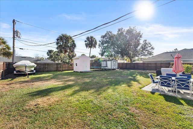 2509 TAMARIND, Edgewater, FL 32141