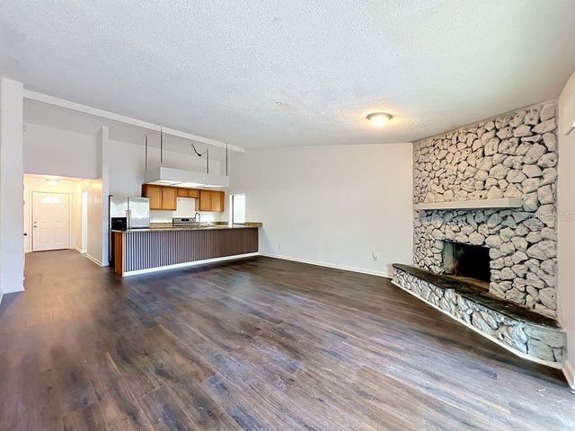 5214 2ND STREET, Orlando, FL 32810