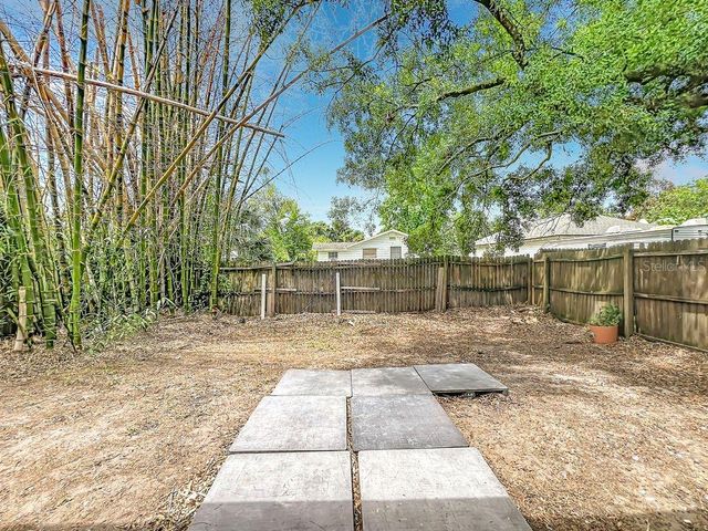 5214 2ND STREET, Orlando, FL 32810