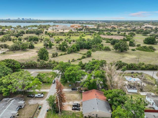 5214 2ND STREET, Orlando, FL 32810