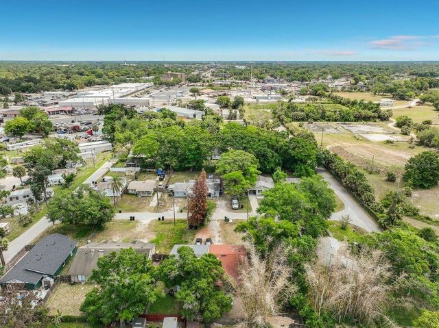 5214 2ND STREET, Orlando, FL 32810