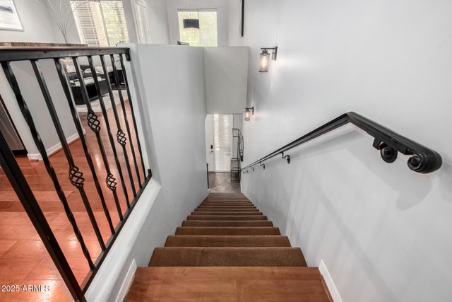 121 N CALIFORNIA Street 35, Chandler, AZ 85225