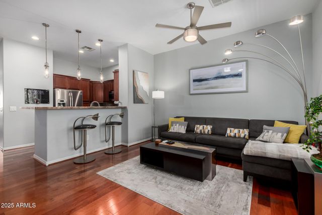 121 N CALIFORNIA Street 35, Chandler, AZ 85225