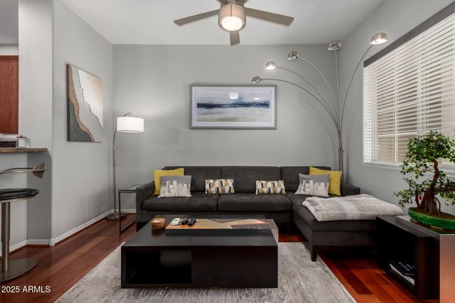 121 N CALIFORNIA Street 35, Chandler, AZ 85225