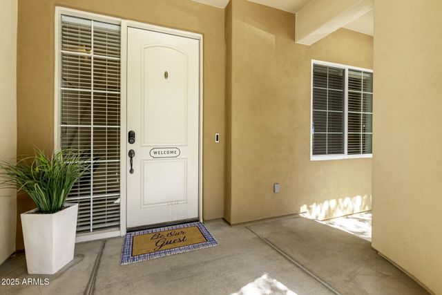 121 N CALIFORNIA Street 35, Chandler, AZ 85225