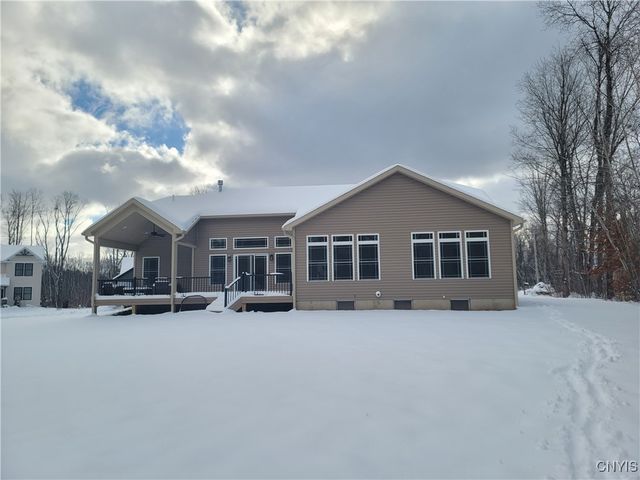 3361 LONGVIEW Terrace, Lysander, NY 13027