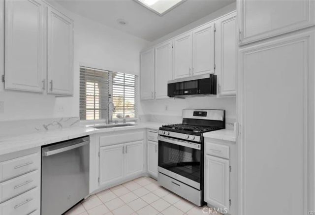 14133 Buckskin Court, Victorville, CA 92394