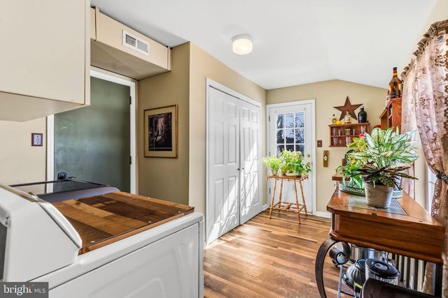 71 PARRY DR, Hainesport, NJ 08036