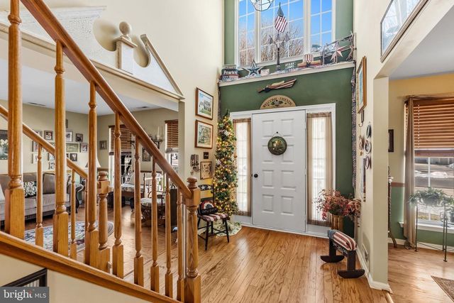 71 PARRY DR, Hainesport, NJ 08036