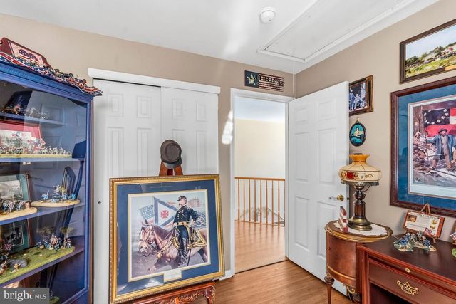 71 PARRY DR, Hainesport, NJ 08036