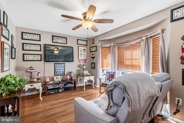 71 PARRY DR, Hainesport, NJ 08036