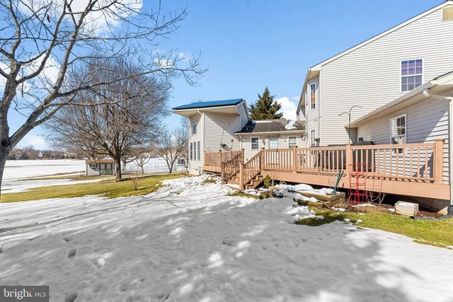 71 PARRY DR, Hainesport, NJ 08036