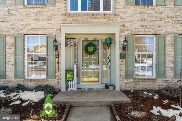 71 PARRY DR, Hainesport, NJ 08036