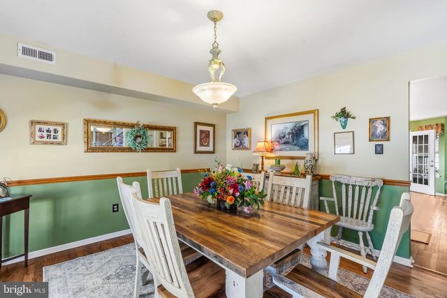 71 PARRY DR, Hainesport, NJ 08036