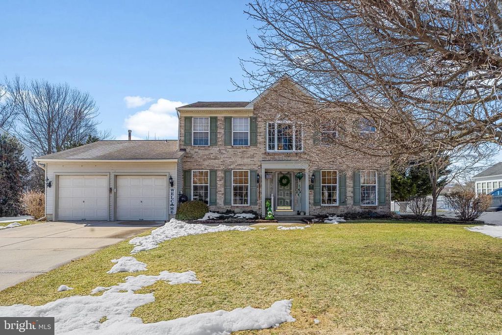 71 PARRY DR, Hainesport, NJ 08036