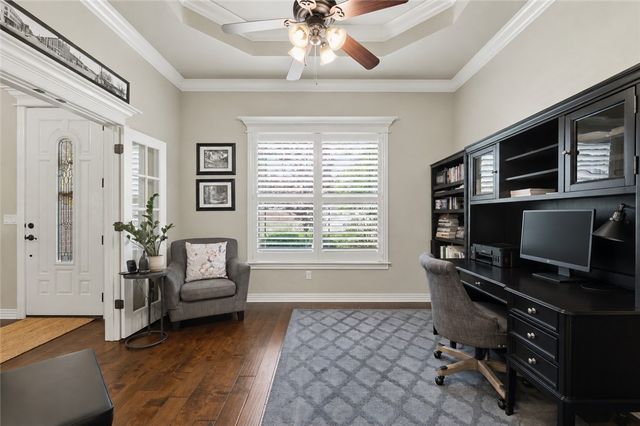6401 S 46Th Street, Rogers, AR 72758
