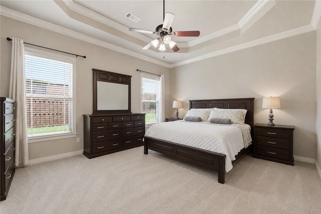6401 S 46Th Street, Rogers, AR 72758