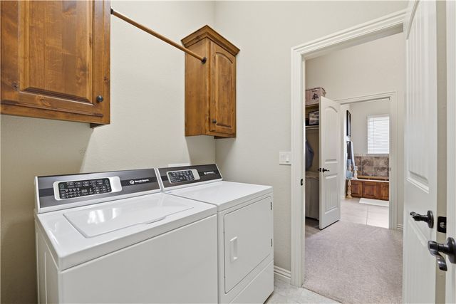 6401 S 46Th Street, Rogers, AR 72758