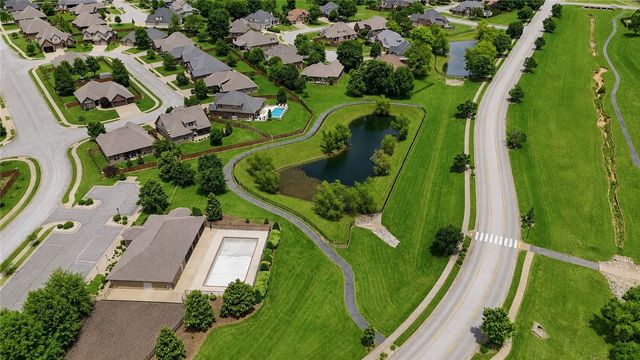 6401 S 46Th Street, Rogers, AR 72758