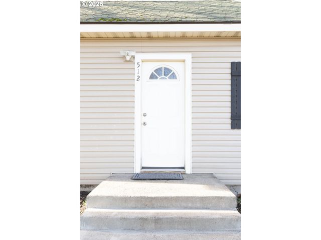 512 20TH St, La Grande, OR 97850