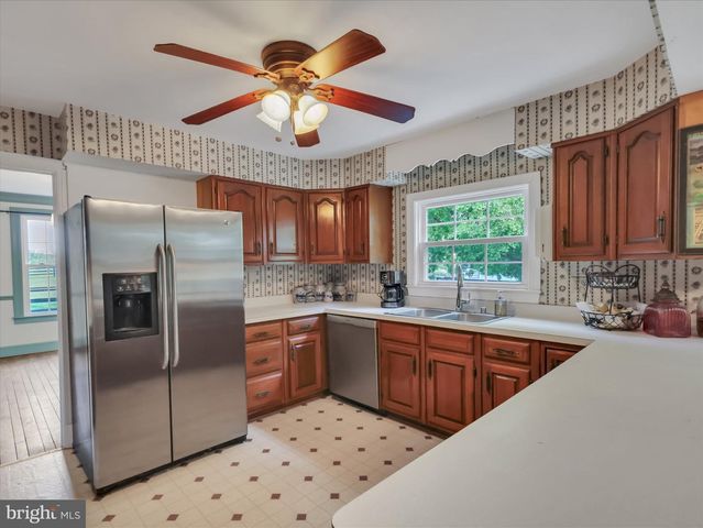 19255 TELEGRAPH SPRINGS RD, Purcellville, VA 20132